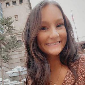 Meet your Posher, Faith